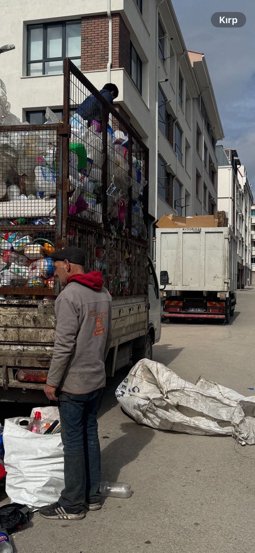 İşyerinden plastik ambalaj atığı toplama